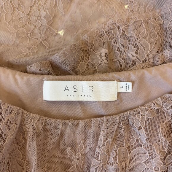 ASTR the Label Blush Lace Cold-Shoulder Maxi Dress - Size L - Picture 2 of 7